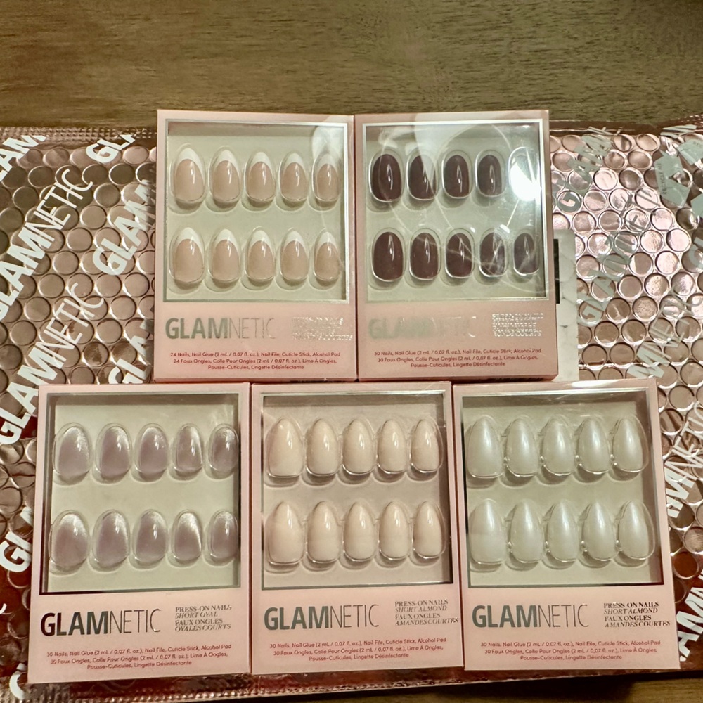 Lot of 5 Glamnetic Press-On Nails – NEW & Sealed